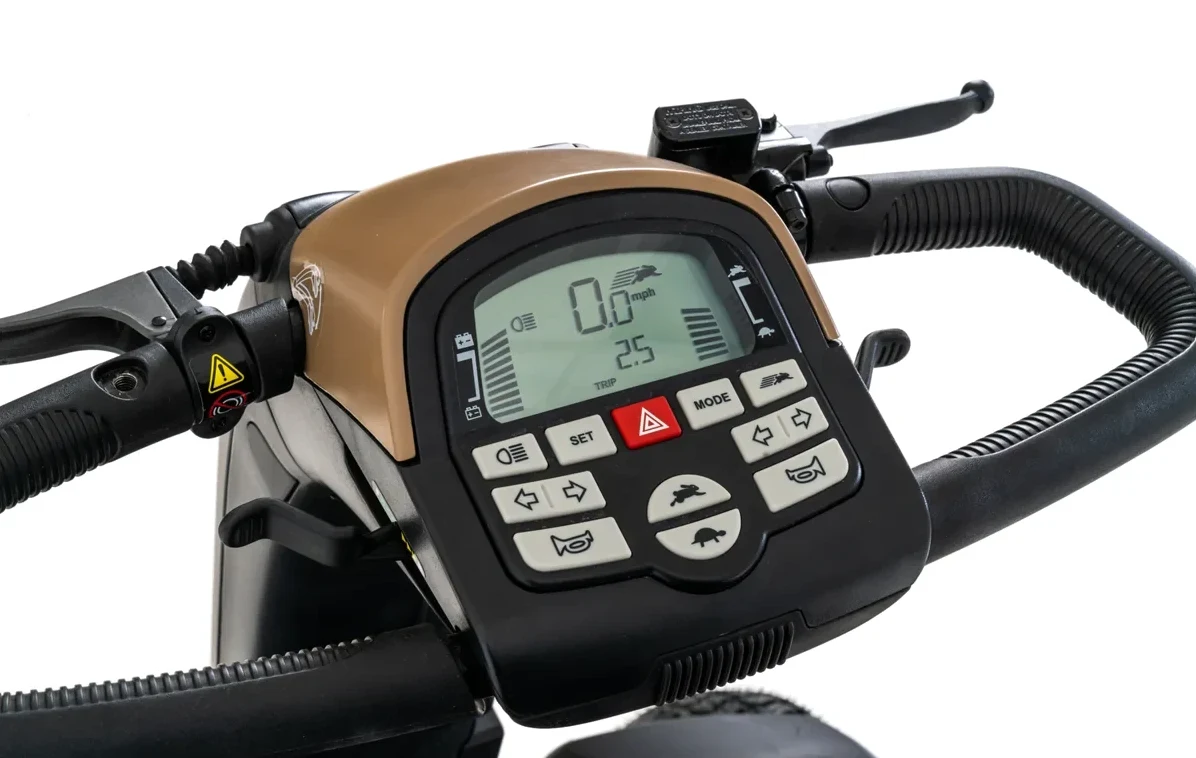 Pride Baja Wrangler® 2 — schuin vooraanzicht